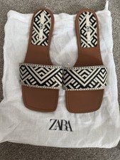 Zara Geometric Aztec Sandal Sliders Size UK 8 /EU 41 Black And Beige Pattern
