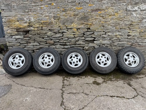 Land rover defender alloy - rover,