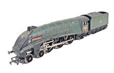 Hornby OO Gauge BR Green Class A4 Number 60020 'Guillemot' Tested Runner Unboxed