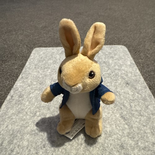 Peter rabbit soft plush - peter,