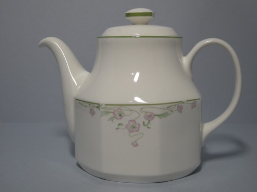 Royal doulton caprice tea - royal,