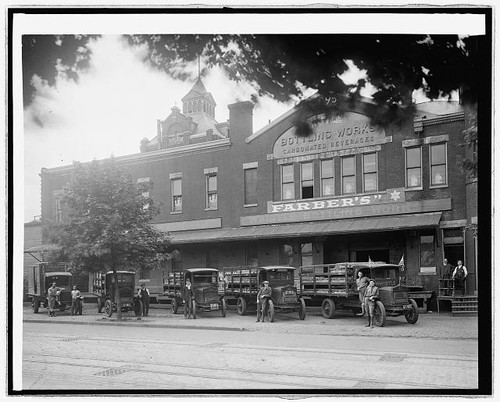 Photo whistle bottling works - photo:whistle,