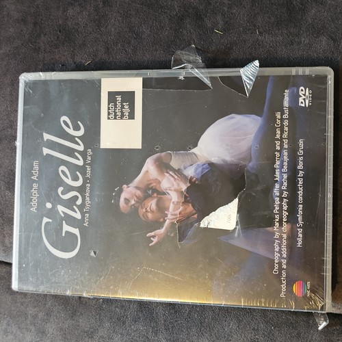 Giselle dutch national - -,