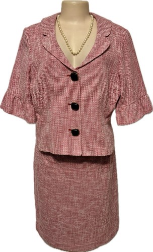 Harolds womens suit size - 12, 14