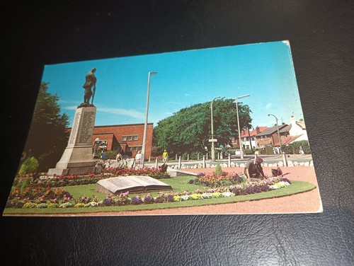 War memorial library - war,