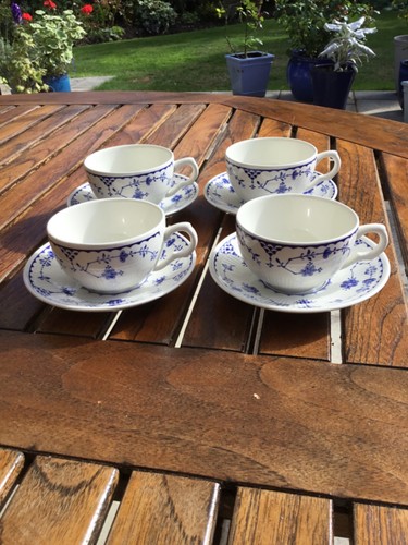 Masons blue denmark cups and - 4,