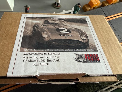 Resin slot car - slot, kit