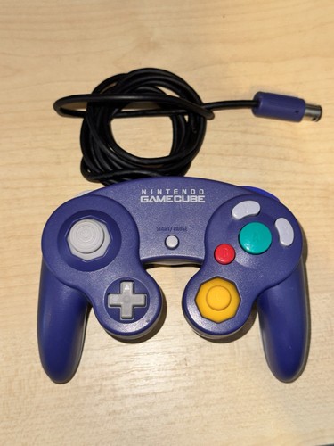 Official nintendo gamecube - nintendo,