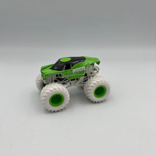 Hot wheels alien - hot,