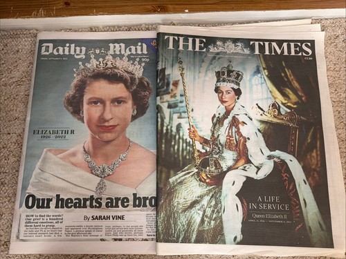 Queen elizabeth daily mail - elizabeth, ii