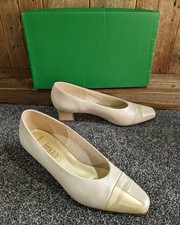 Vtg clarks images - vtg, ivory
