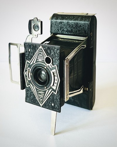 Ensign midget 1930s - midget,