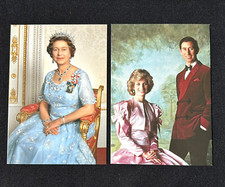 2 Postcards Queen Elizabeth II