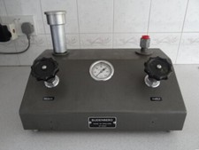 Budenberg Pneumatic Dead-Weight Pressure Gauge Tester With Weights.