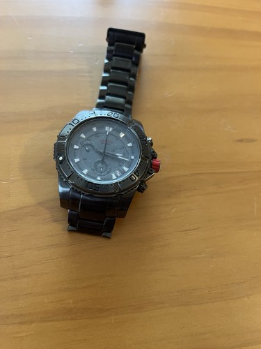 Red line men watch for - red, (for