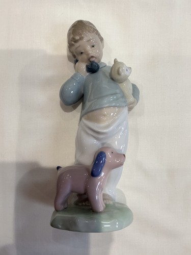 Nao lladro boy - lladro, on