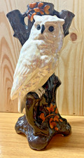 VINTAGE CZECH POTTERY LUSTRE SNOWY OWL BUD VASE 25cm HIGH (15)