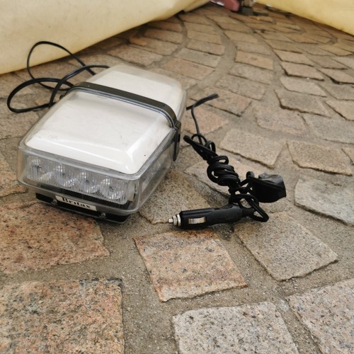 Britax led light bar flashing - light,