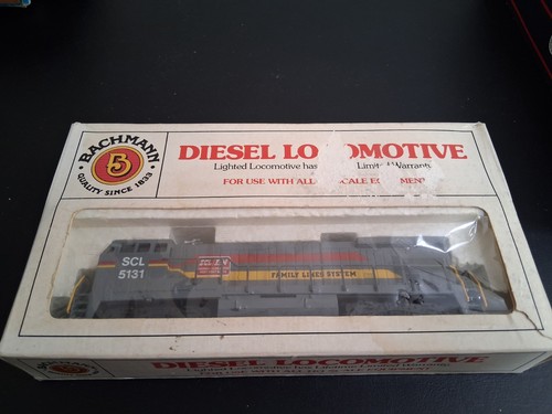 Bachmann diesel locomotive - bachmann,