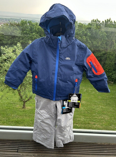 Brand new trespass snow - new, suit
