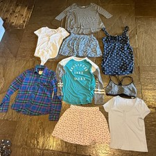 Huge Bundle of Ladies HOLLISTER clothing Size L