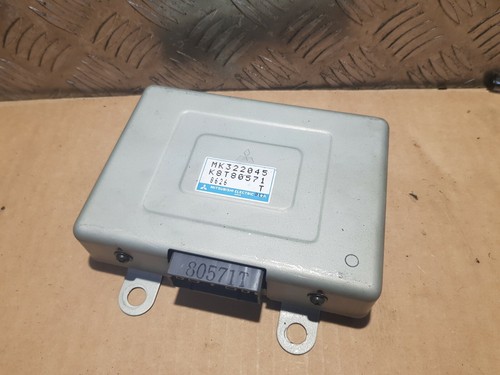 Mk322045 mk2 mitsubishi shogun - mitsubishi,