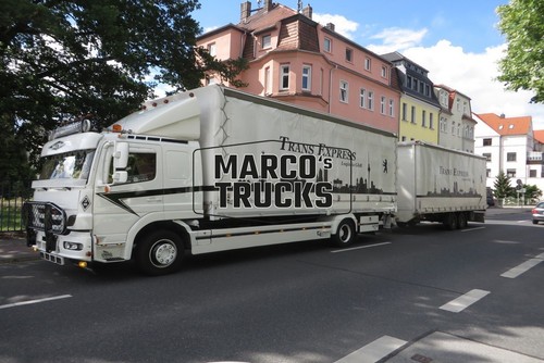 Truck photo mercedes benz - truck,