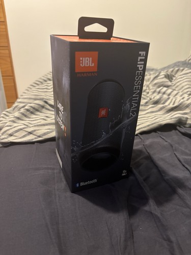 Brand new black jbl flip - new**,