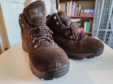 Wyre Valley Hiking Boots, Brown Size 8 In Great Condition