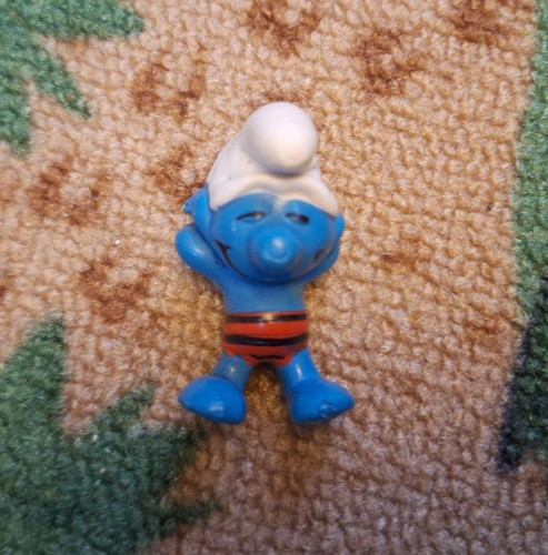 Vintage smurf smurfs figure - smurfs,