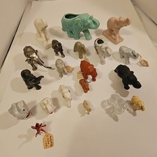 Lot 19 Miniature elephants
