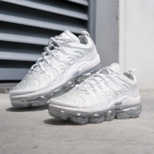 New nike vapormax - new, tn