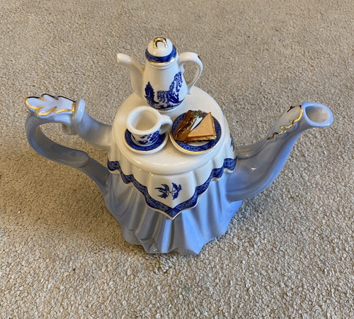 Cardew blue decorative teapot - cardew,
