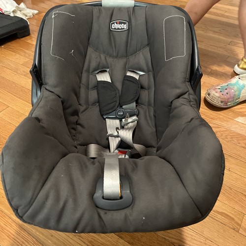 Chicco keyfit infant car - 30,