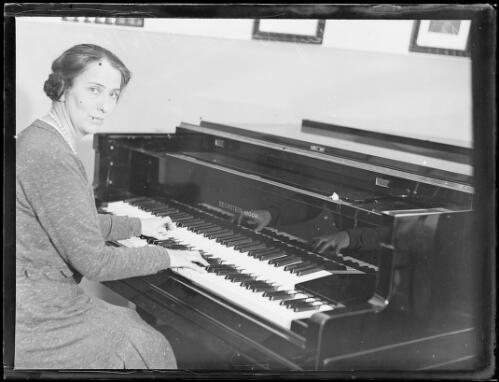 Woman playing bechstein moor - woman,