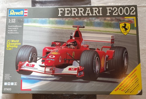 Revell ferrari f2002 - 1/12,