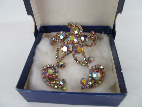 Vintage continental brooch and - vintage,