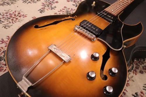 Gibson 135 vintage - es-135, ~vintage