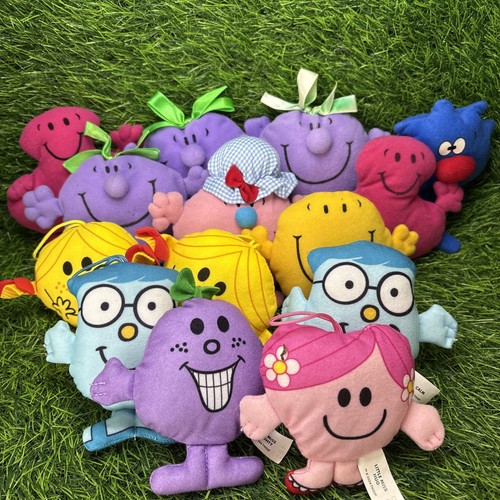 Bundle men and little - of,