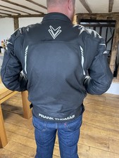 Frank Thomas Men’s Leather Motorbike Jacket Size 2XL WITH INNER PADDING