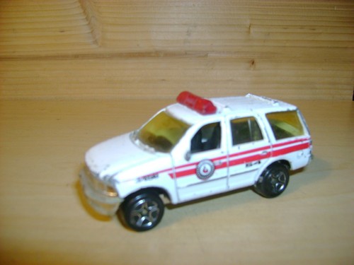 Matchbox white ford - matchbox,
