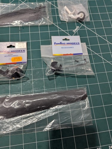 Mixed lot model aircraft - rc,