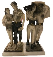Vintage D`Ador Lover`s Walk &