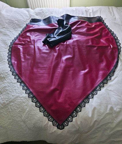 Libidex burgundy latex hooded - burgundy,