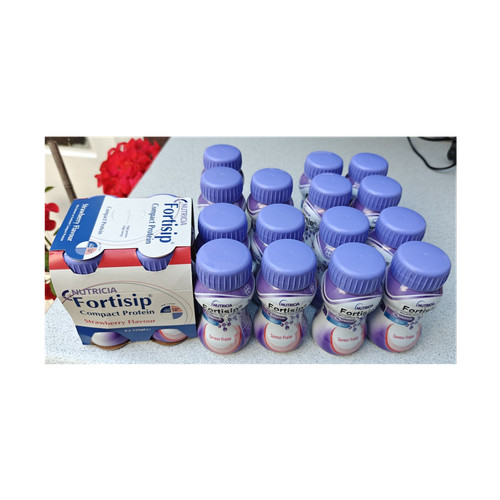 Compact protein strawberry - protein,