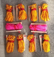 8 yellow rabbit purse nets + 2