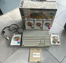 Atari 1040 STe (family curriculum edition)and games 