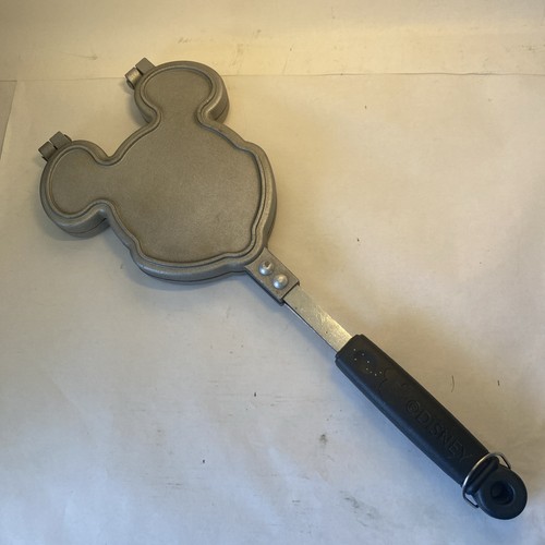 Disney mickey mouse waffle - mickey,