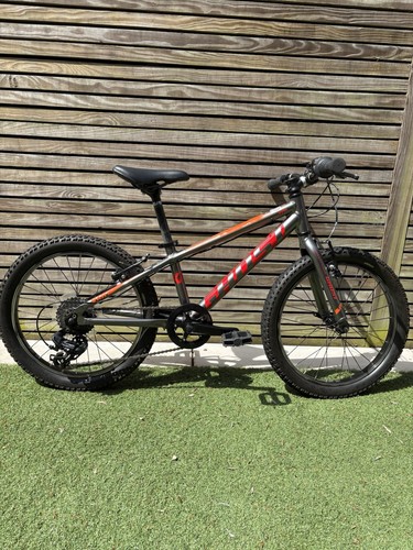 Ghost bike - ghost,