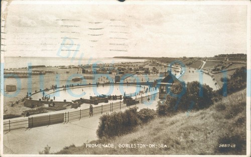 Gorleston sea promenade - gorleston,